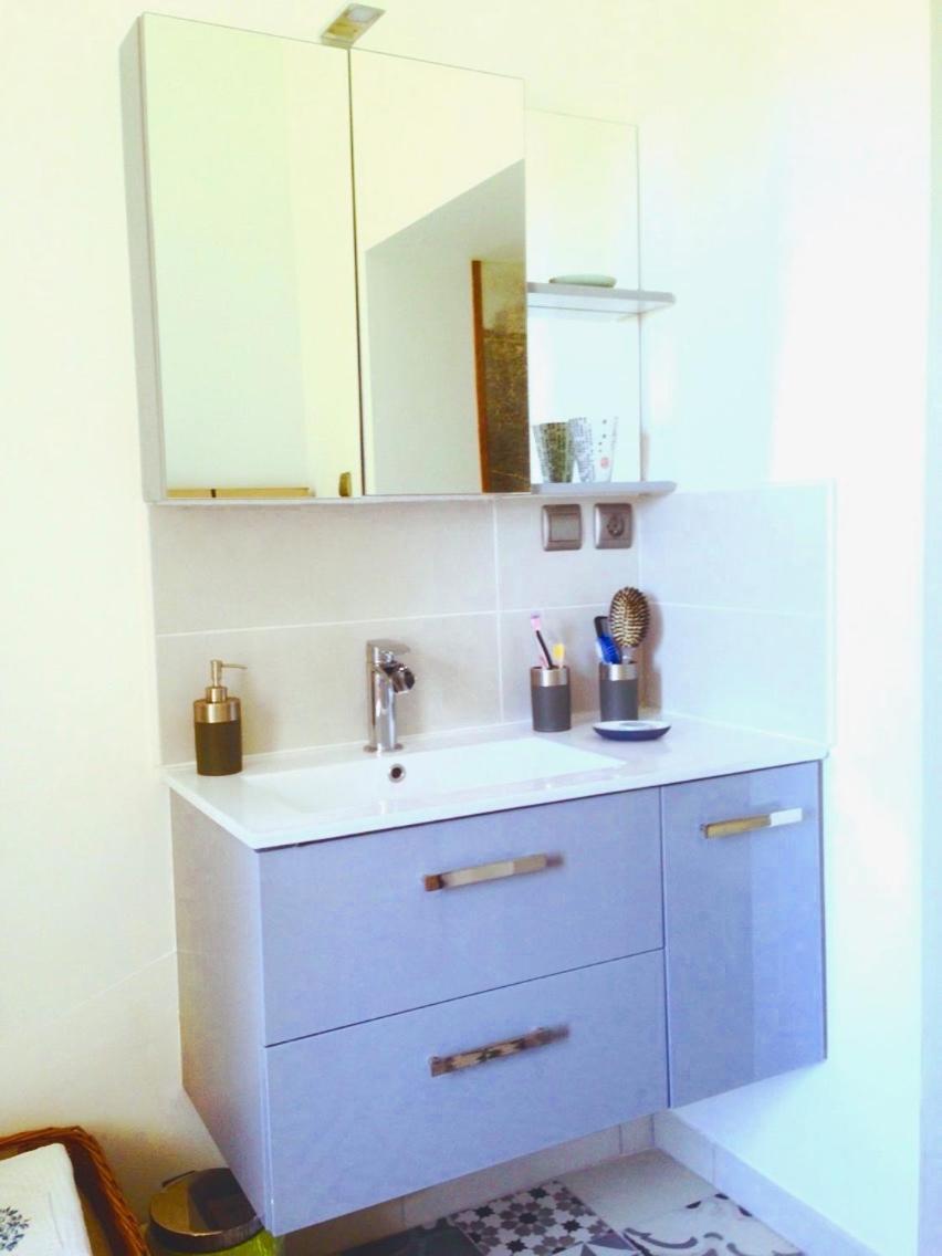 Duplex + Terrasse 55m² - Vue sur jardin au calme centre ville. Sète Extérieur photo