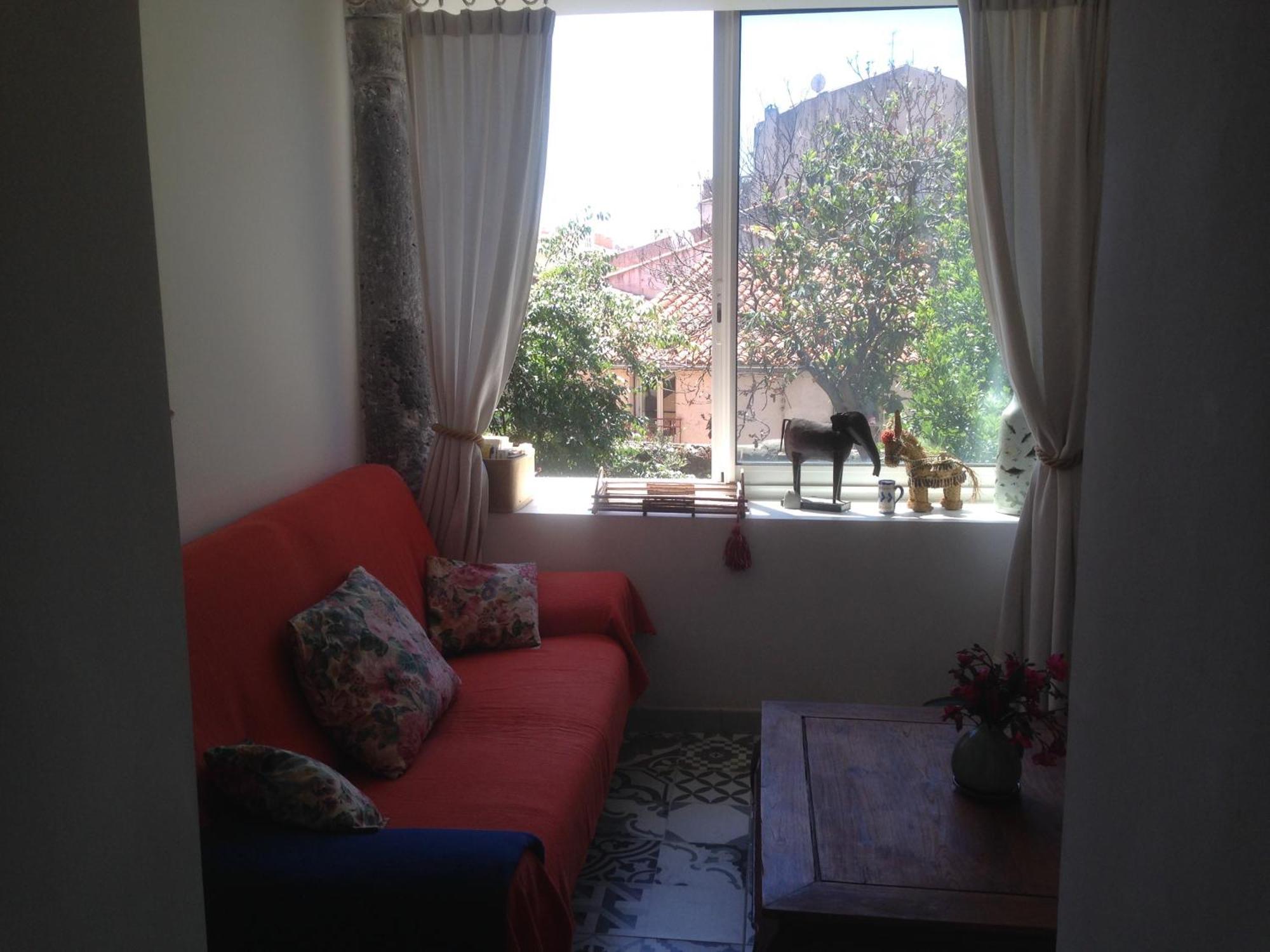 Duplex + Terrasse 55m² - Vue sur jardin au calme centre ville. Sète Extérieur photo